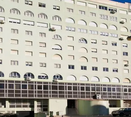 Wyd 23 - For 7 Apartament *