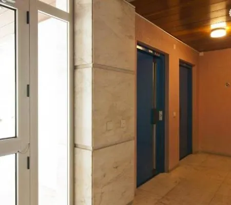 Wyd 23 - For 7 Apartament *